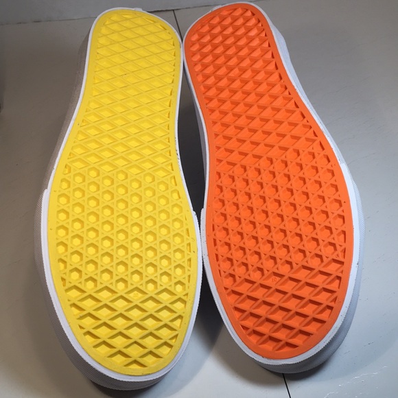 NWT Vans Classic Old Skool Leather Skate Shoes Men’s 9.5 main image 7